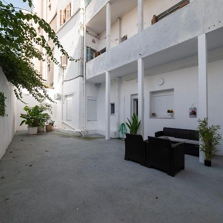 Thissio Getaway 2Ba Next To Athens Ancient Market Exterior foto