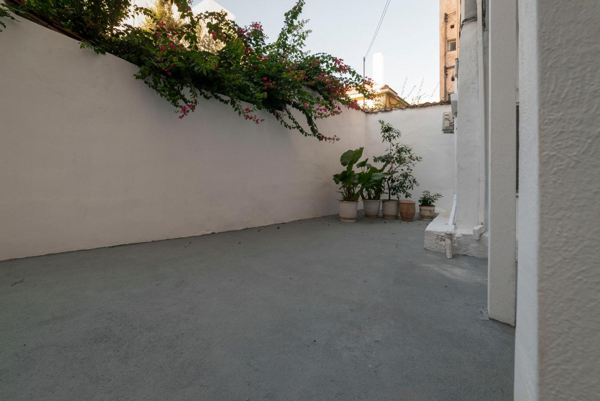Thissio Getaway 2Ba Next To Athens Ancient Market Exterior foto